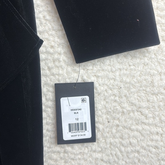 NWT DKNY Womens Black Velvet Draped Boat Neck Faux Wrap Sheath Dress Size 12 - Picture 8 of 9